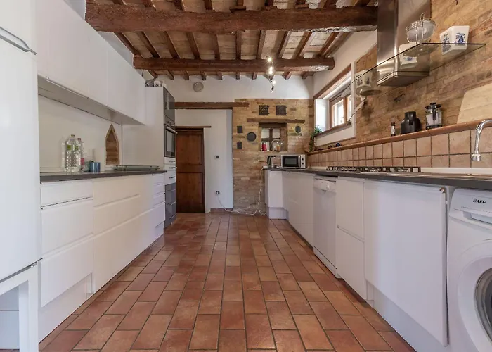 Italian Experience-casa Bellavista * Ostra